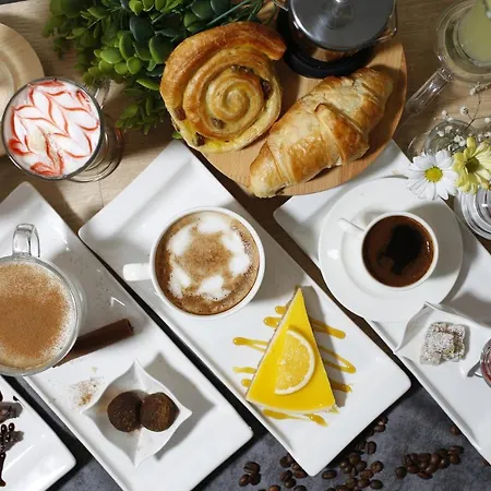 Degirmenlik Casamia Caffe & Hotel Çanakkale